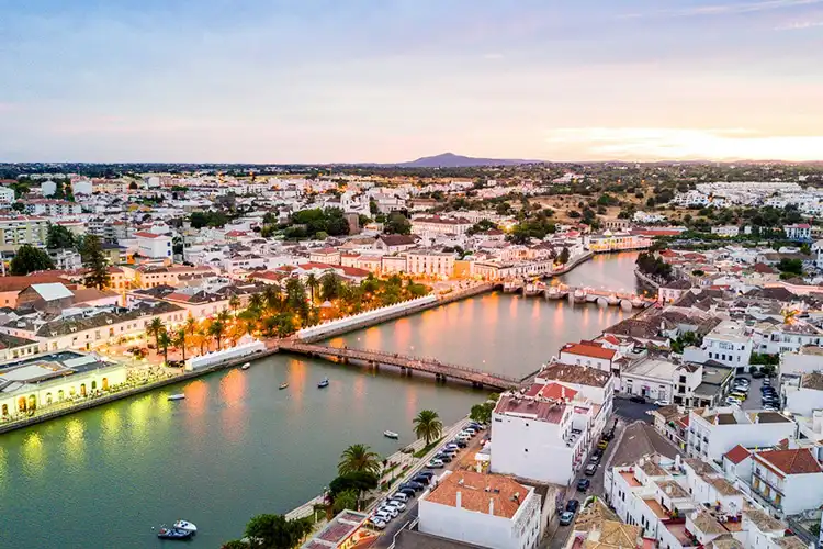 Tavira, no leste do Algarve